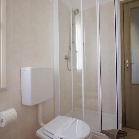 公寓 La Casa Dei Nonni 莫内利亚